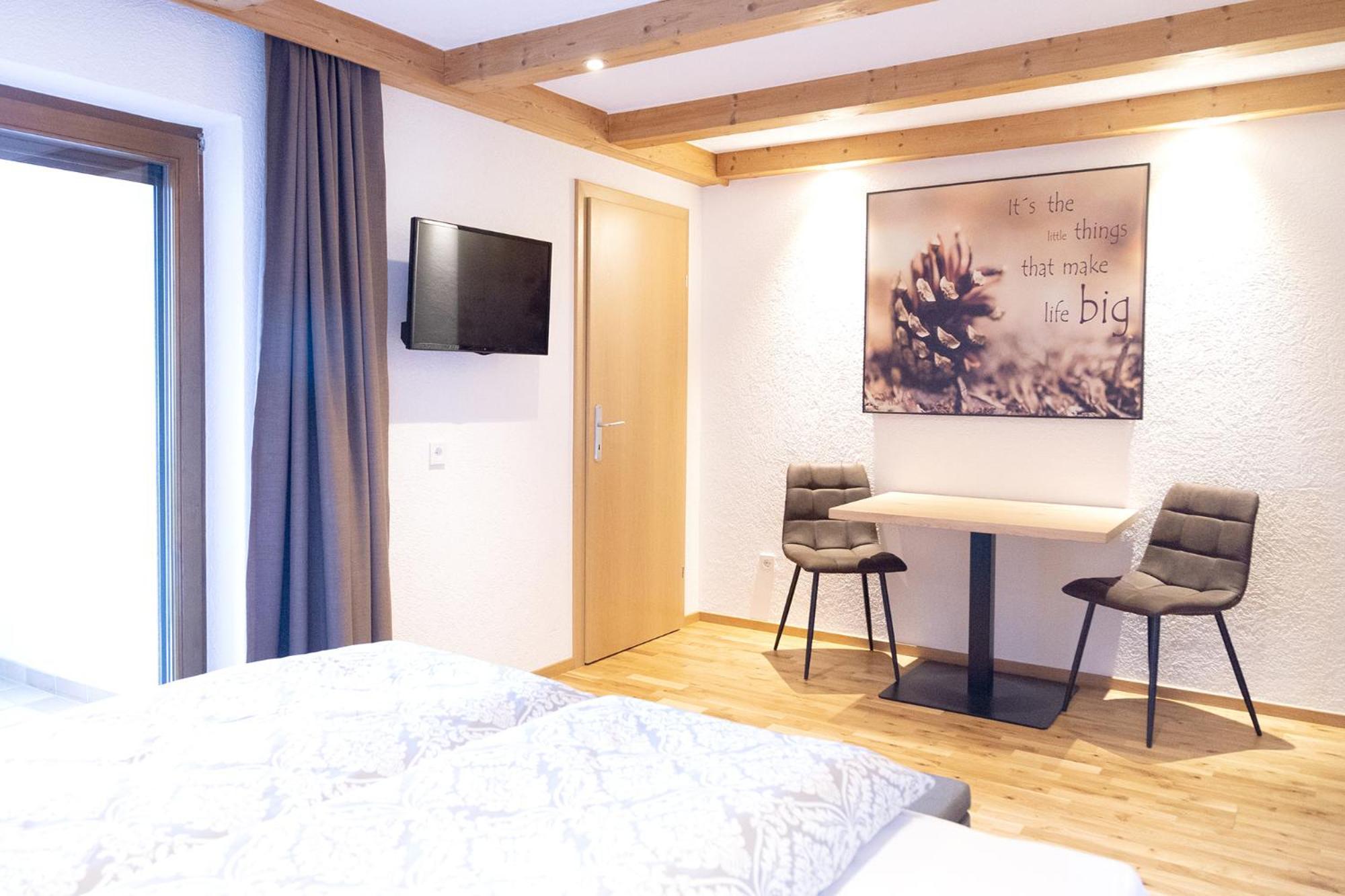 施图拜河谷新施蒂夫特Haus Steinbock住宿加早餐旅馆 外观 照片